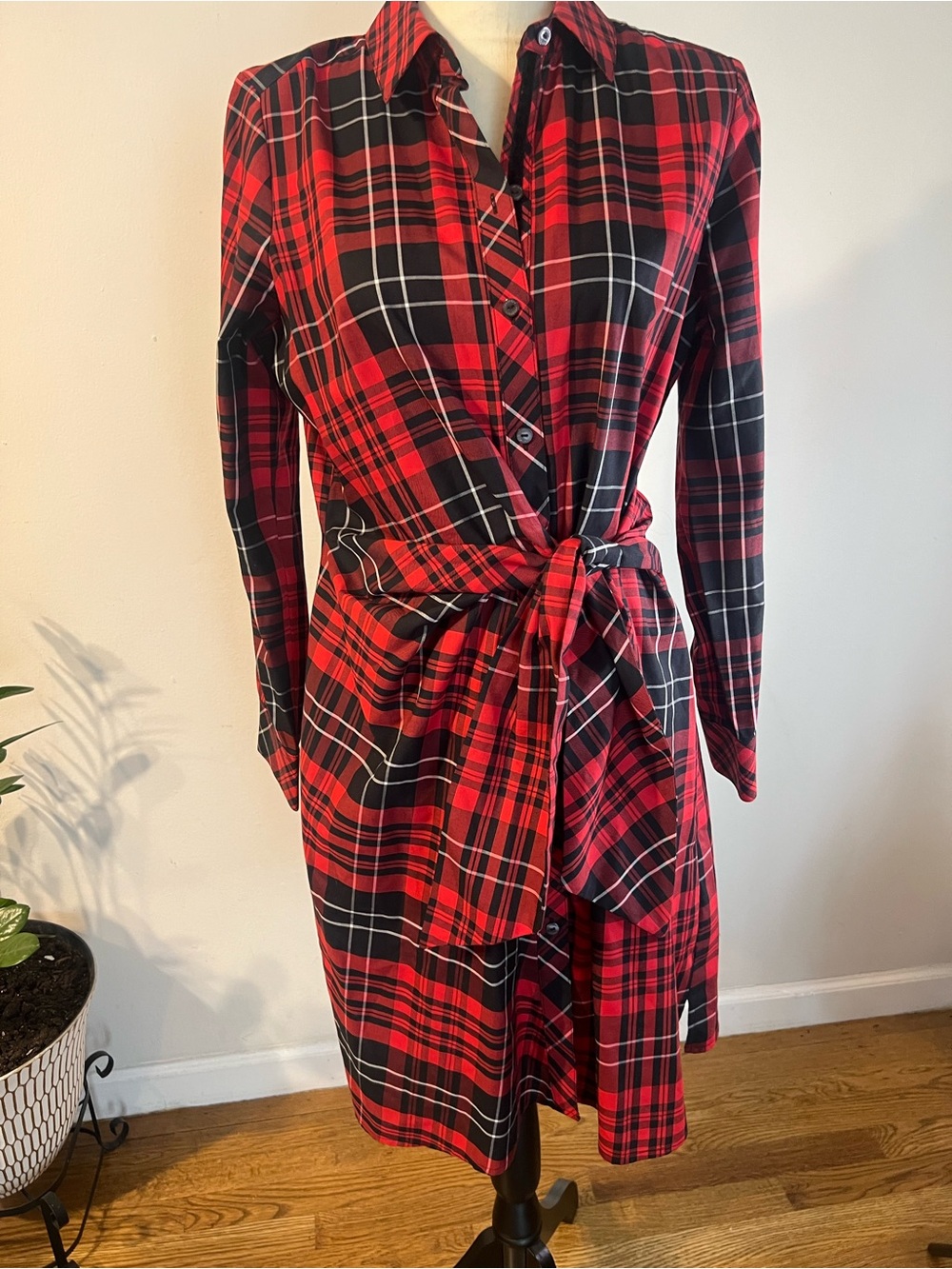 NYC Red & Black Plaid Tie-Waist Long Sleeve Shirt Dress